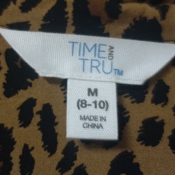 Dress - Picture 4 of 4